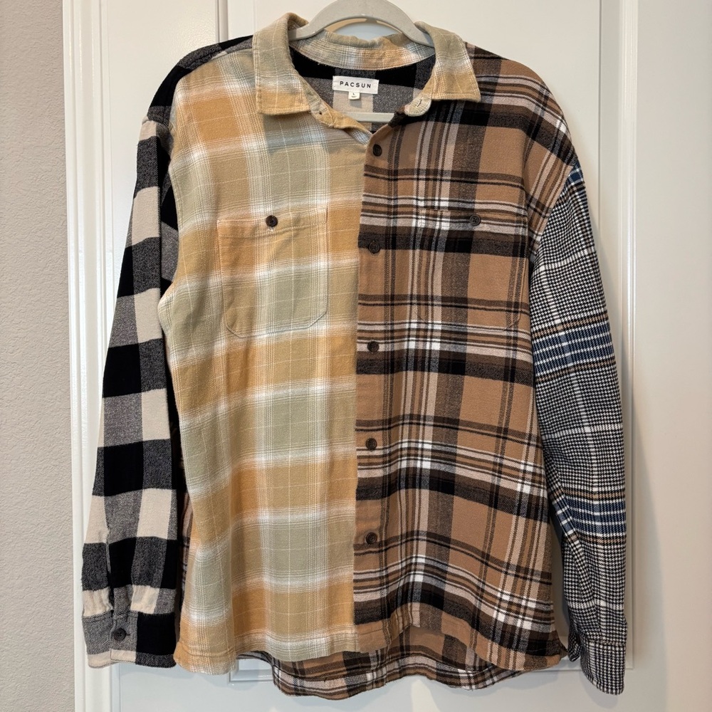 PacSun Unisex Plaid Flannel Long Sleeve Shirt